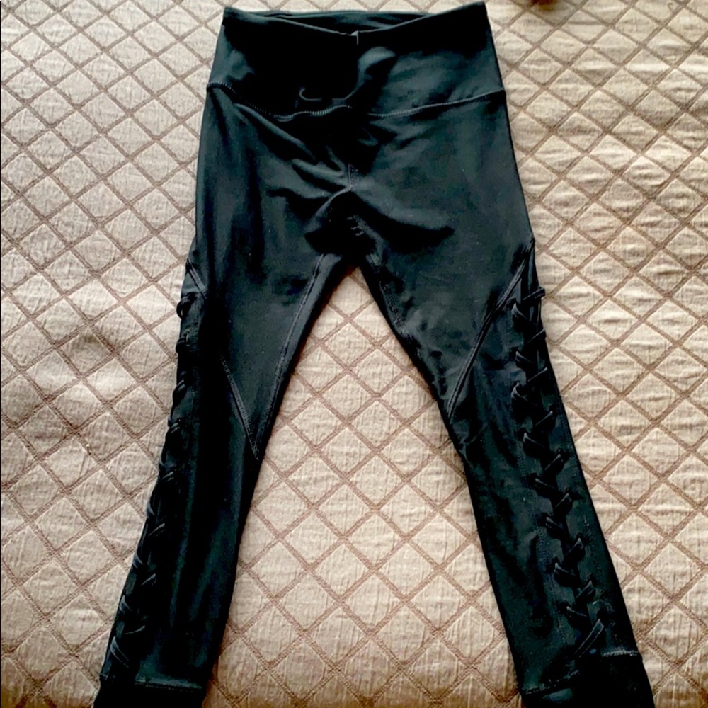 Cropped Workout Leggings